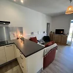 025-soulac Sur - 025 - Agreable Maison Avec Jardin Sans Vis A Vis Mae-2301 别墅 滨海苏拉克